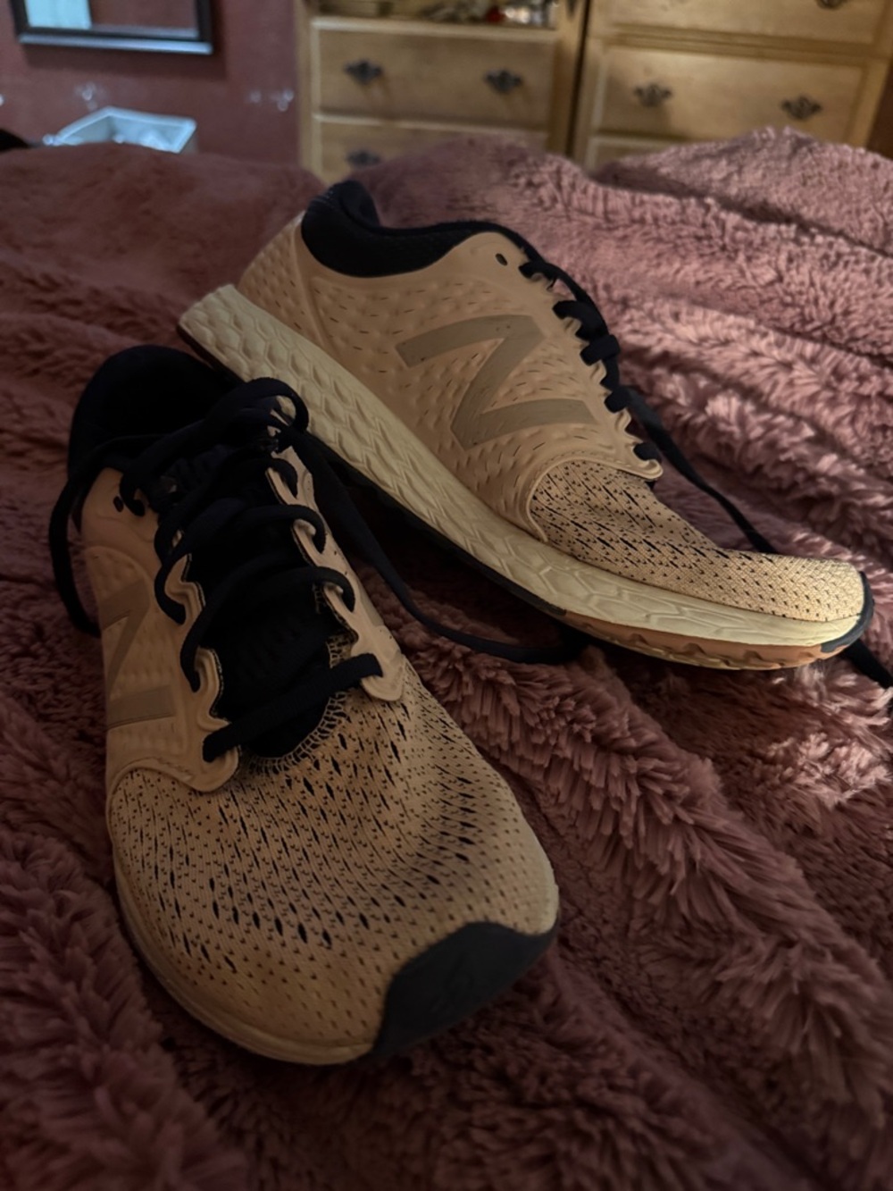 New Balance Women's pink and navy Running Shoes